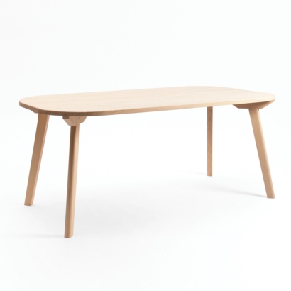 Table en bois massif aronde