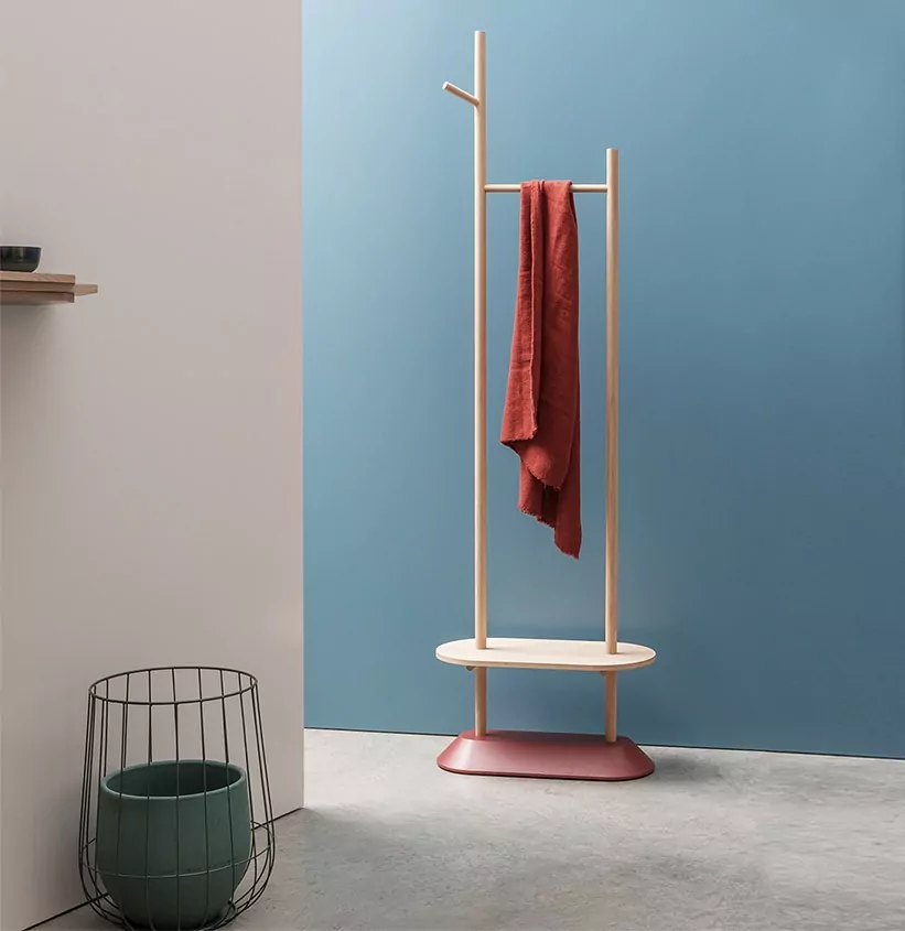cime valet porte-manteaux astucieux petite entrée vestibule