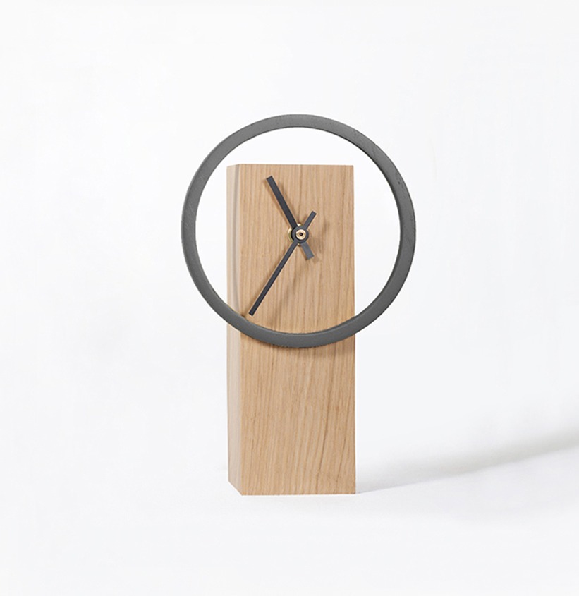 Horloge Cyclock design gris de fumée