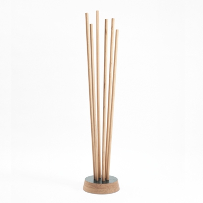 porte-manteau en bois spirale vert gris manoir