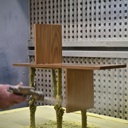 mobilier sur-mesure étagère bois massif couleur personnalisable atelier menuiserie Drugeot