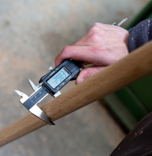 woodworking menuiserie Drugeot Manufacture découpe poteau chêne frêne