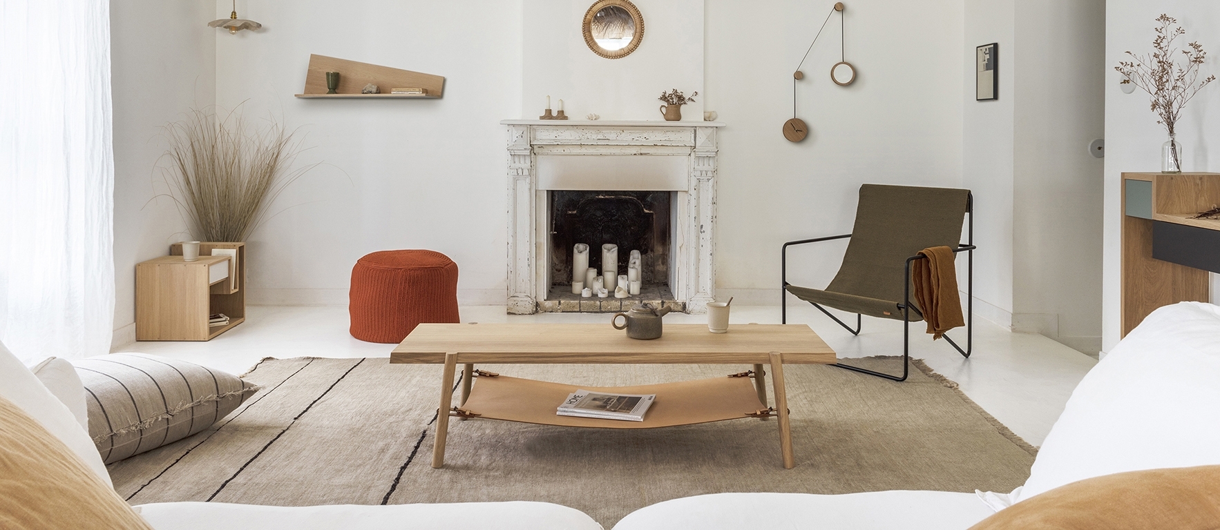 décoration automnale salon meuble bois minimalistes