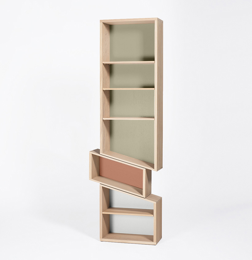 meuble bibliothèque design slide case décalée bois massif équilibre vert gris lin rose poudré pierre rosée