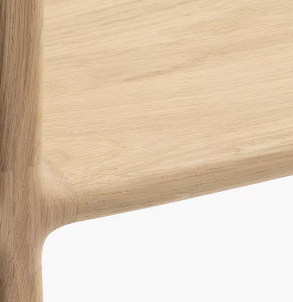 savoir-faire traditionnel français zoom assemblage et courbes chene massif etagere Téhème