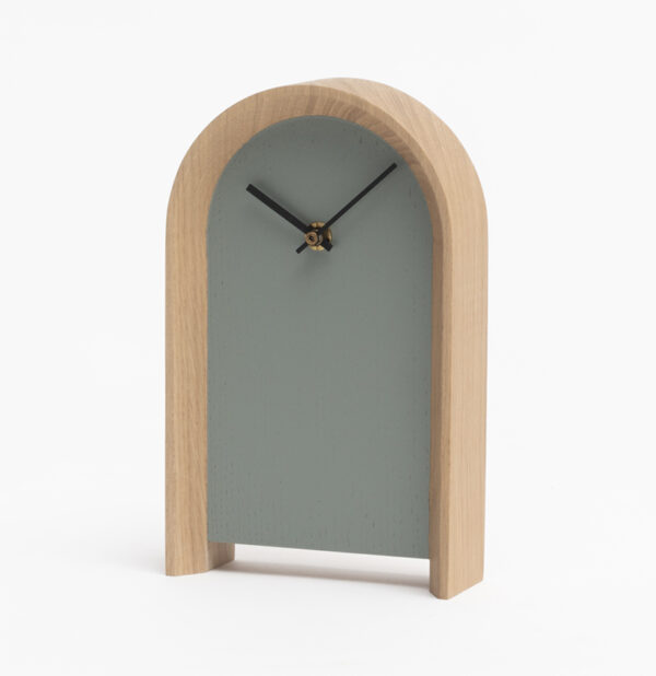 horloge en bois massif ARC horloge de bureau objet de décoration minimaliste pratique et fonctionnel personnalisable