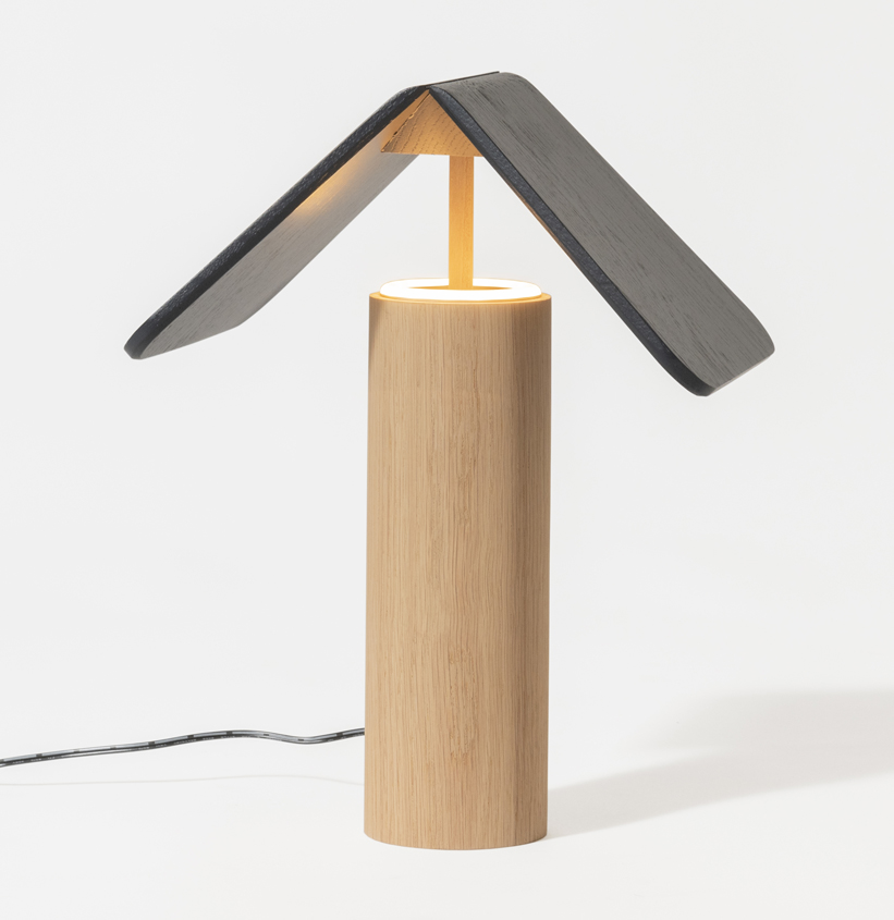 lampe en bois massif Cabane couleur bleu nuit