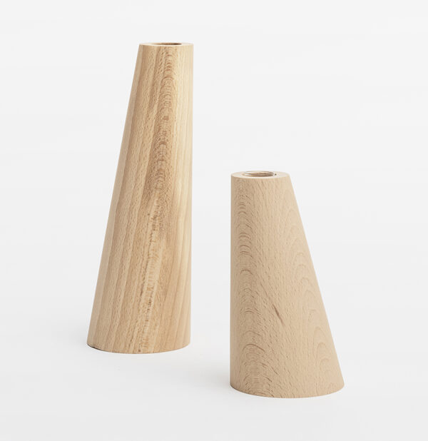 vase en bois massif d-conique